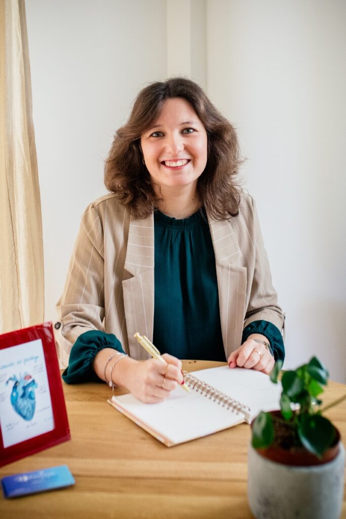 Laura Moreno psicologa sanitaria fundadora de psicolaume terapia online